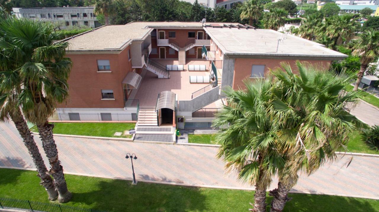 Residence Villaggio Del Sole Termoli Dış mekan fotoğraf